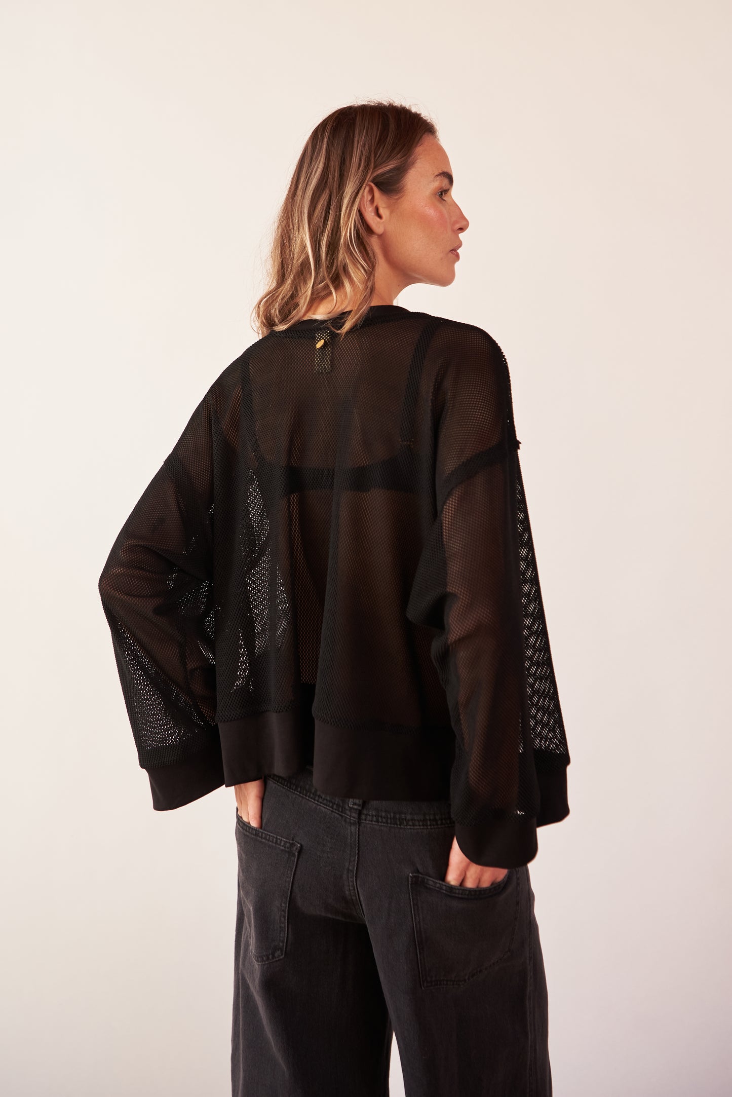Camiseta malla oversized - R O P A J E