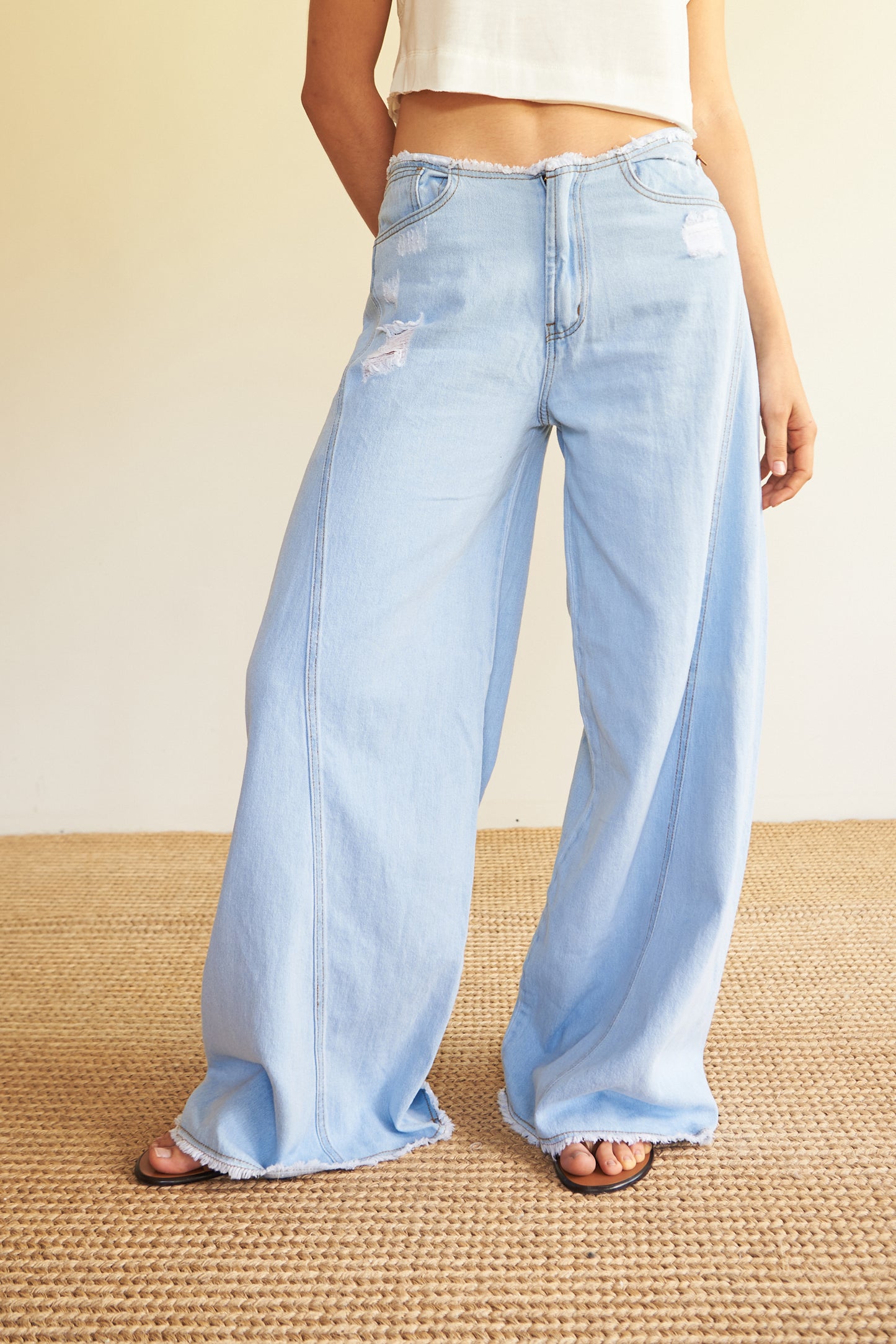 Extra Wide Leg Ice - R O P A J E -