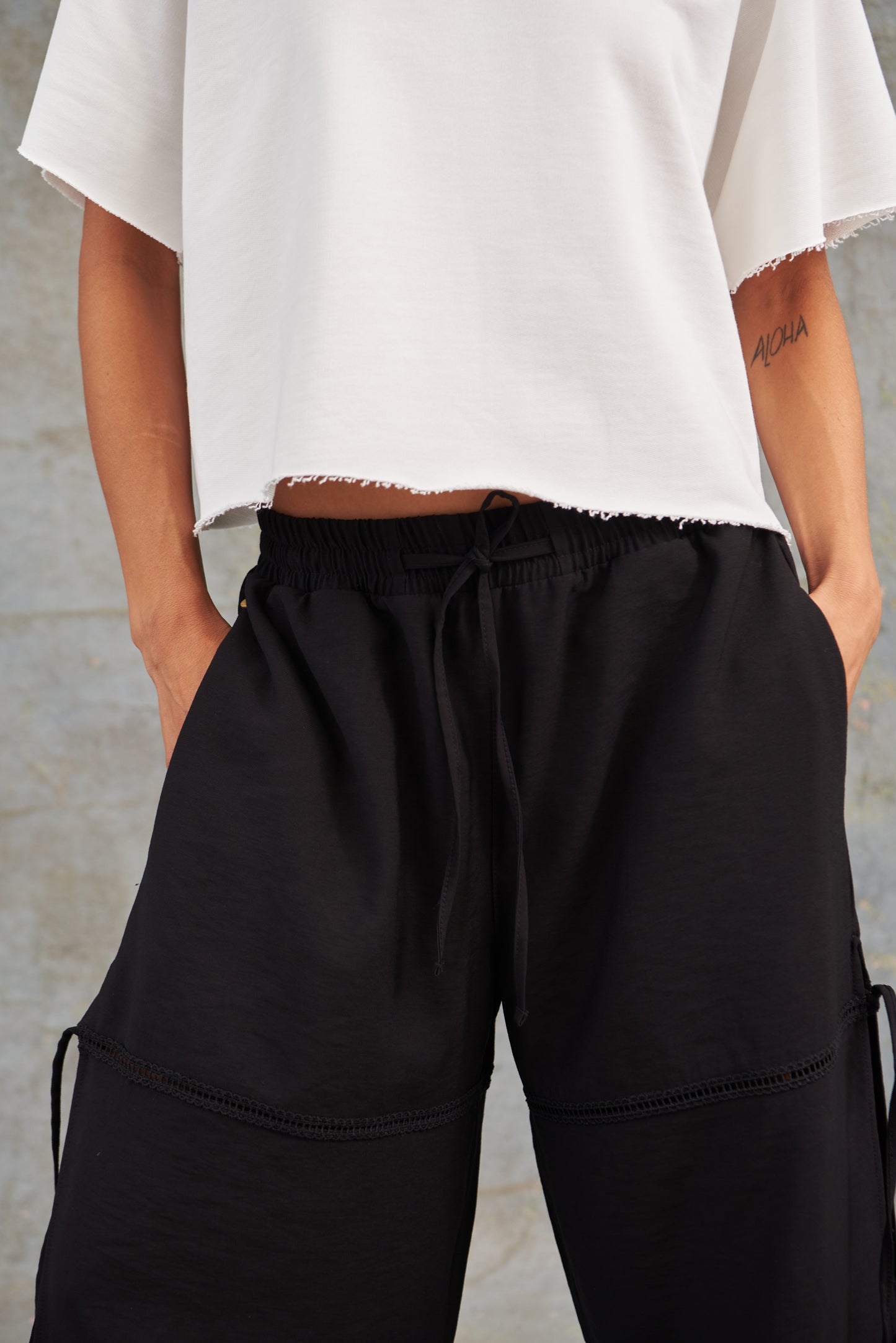 Pantalón Nudo y Aberturas