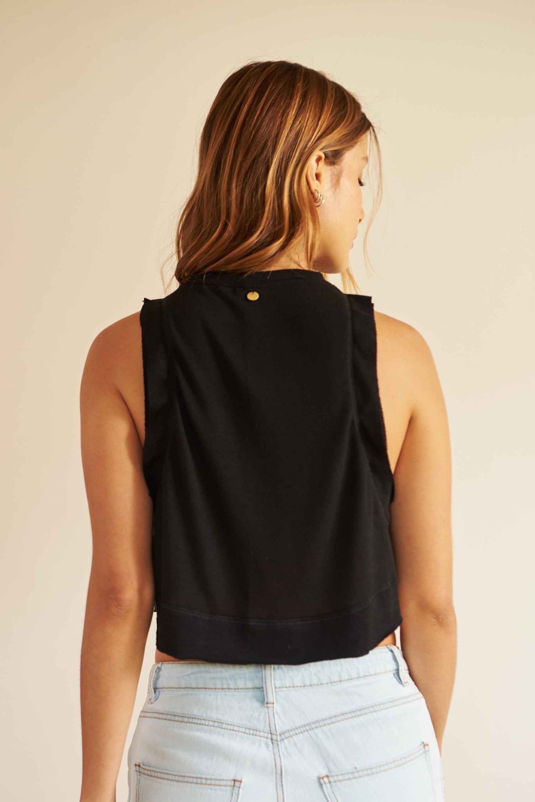 Camiseta Tank Top Crop - R O P A J E   --