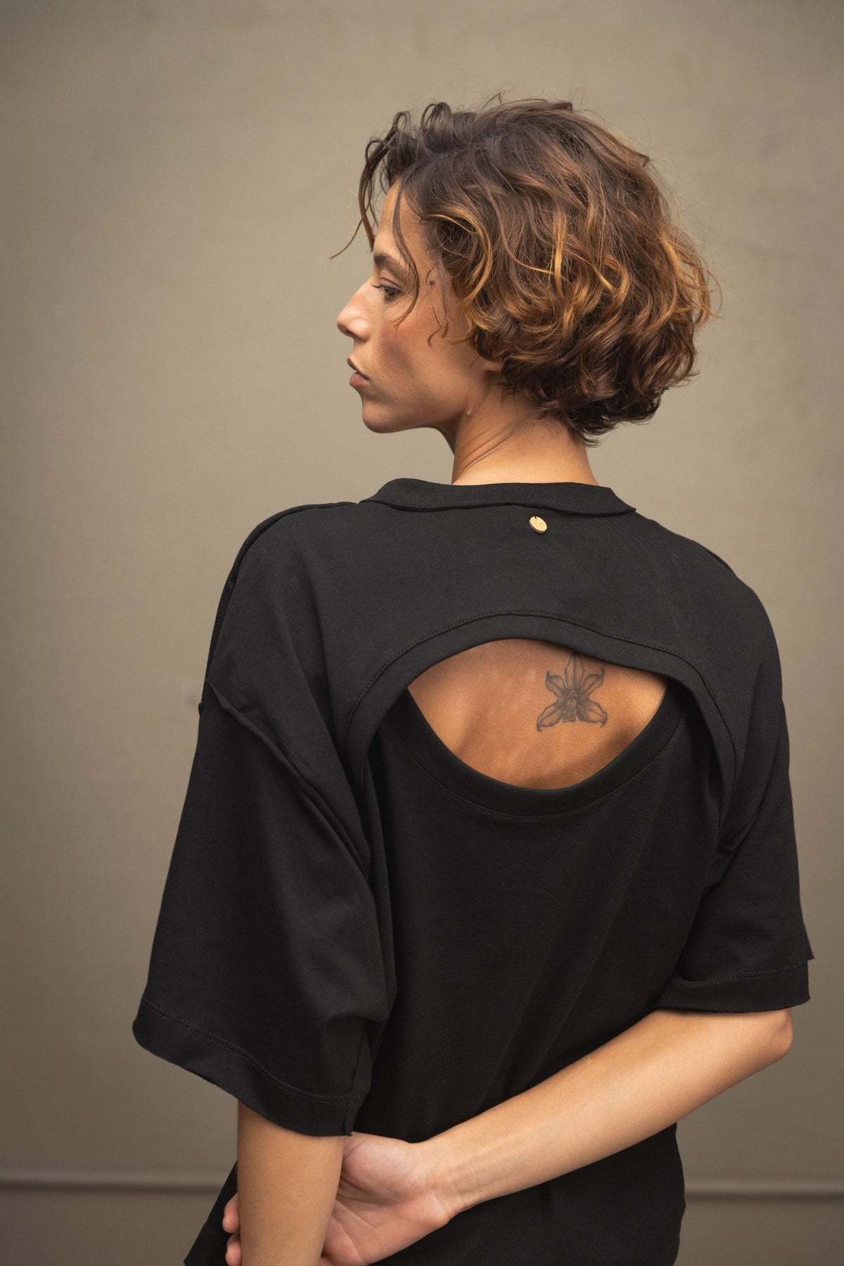 Camiseta Abertura Espalda