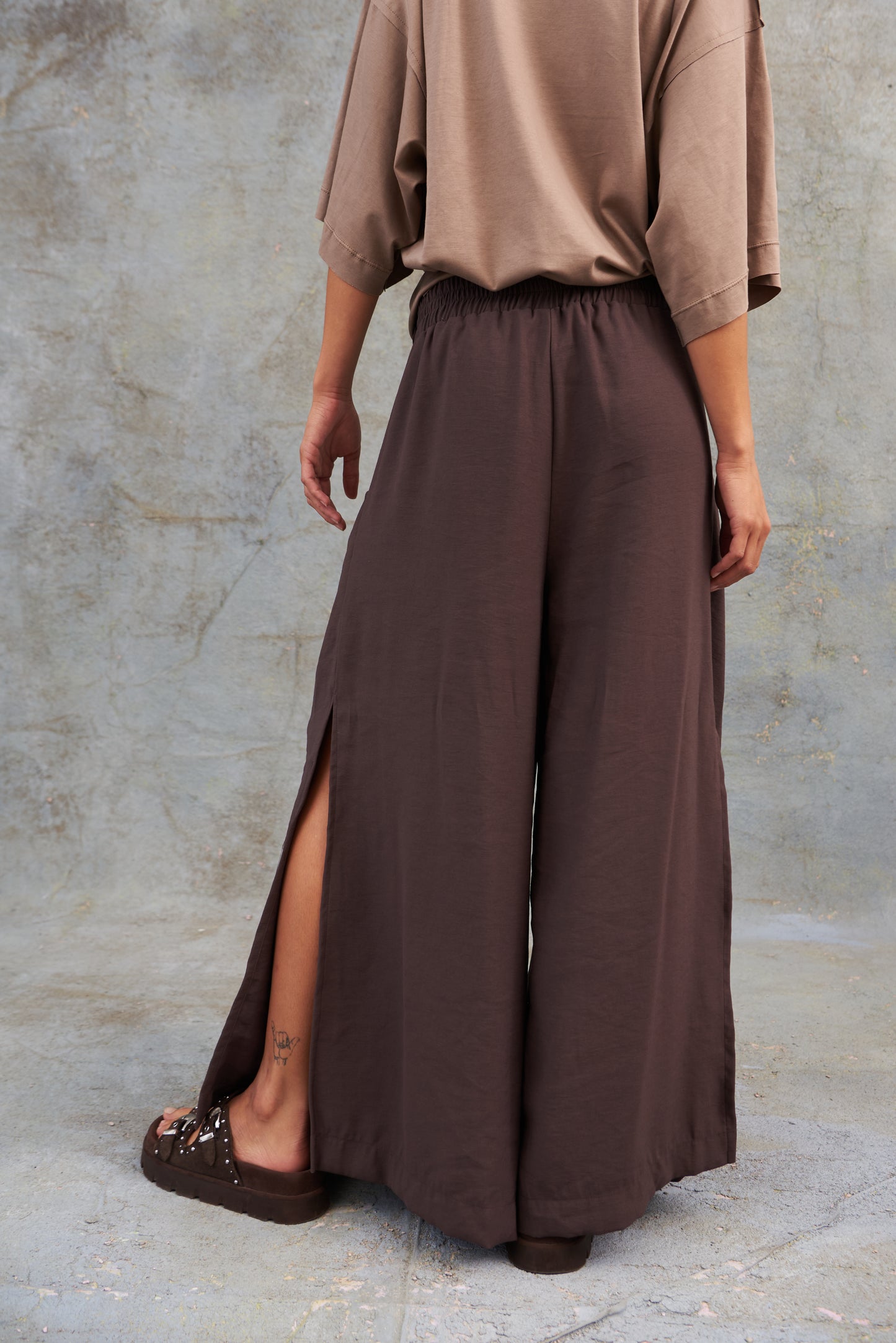 Pantalón Cargo Fluido Nuevos Colores