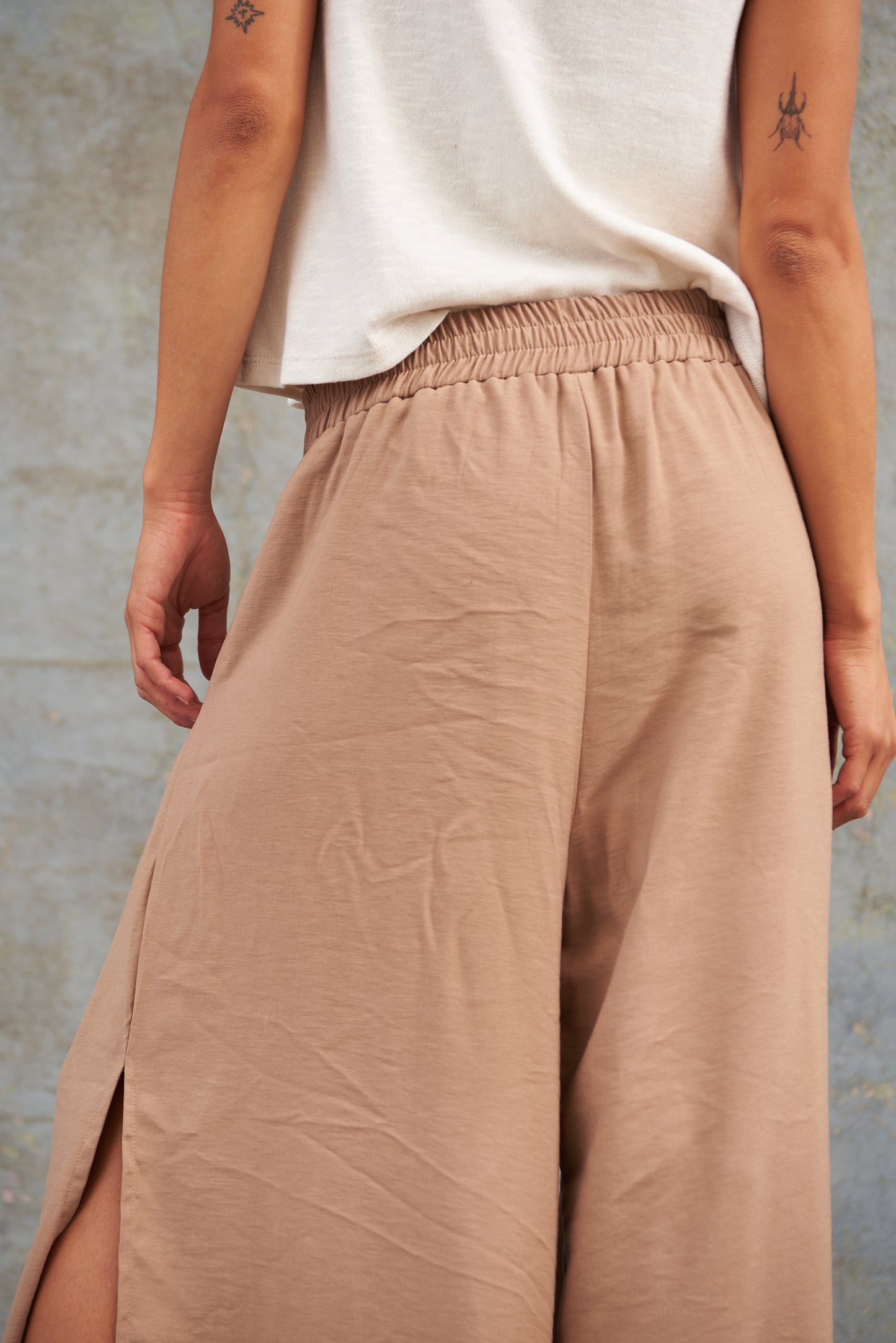 Pantalón Cargo Fluido Nuevos Colores