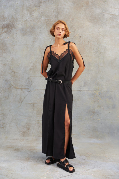 Vestido Cuello V Encaje